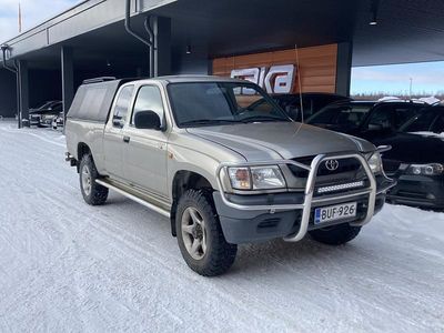 Käytetty Toyota HiLux 102 HP (75 kW) 2005 Nouto