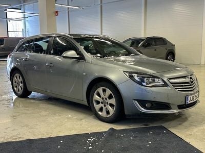 Käytetty Opel Insignia Edition 163 HP (119 kW) 2015 Farmari