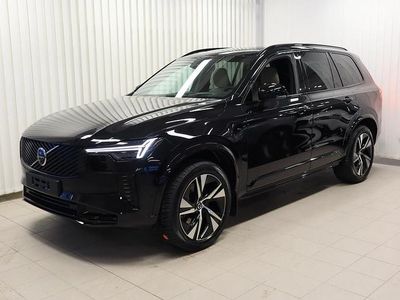 Musta Uusi 2025 Volvo XC90 Performance Katumaasturi | 94 900 €