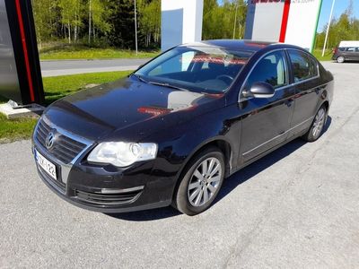 käytetty VW Passat Comfortline 2,0 FSI 110 kW - Myydään huutokaupat.com