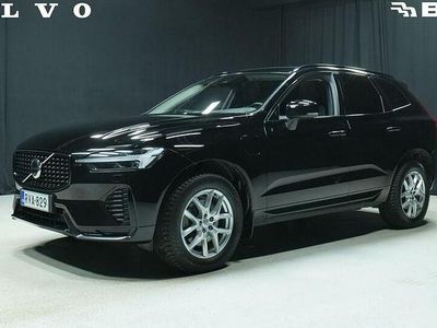 Käytetty Volvo XC60 Plus 350 HP (257 kW) 2023 Musta Katumaasturi
