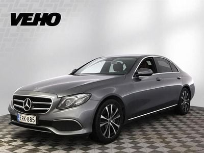 Käytetty Mercedes E300 Business 211 HP (155 kW) 2019 Harmaa Sedan