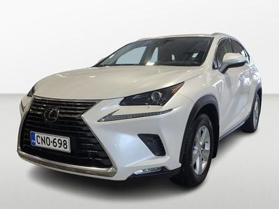 Käytetty Lexus NX300h Executive Line 155 HP (114 kW) 2019 Valkoinen Katumaasturi