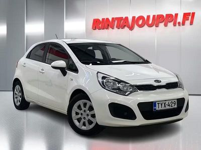 Käytetty Kia Rio LX 75 HP (55 kW) 2012 Viistoperä