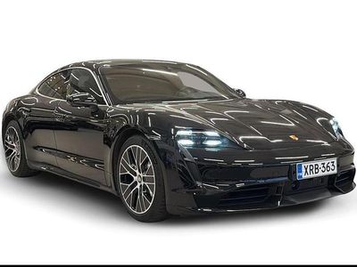 Käytetty 2022 Porsche Taycan Turbo Sedan | 99 750 €