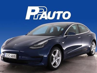 Käytetty Tesla Model 3 Standard Range 299 kW (407 HP) 2019 Sedan