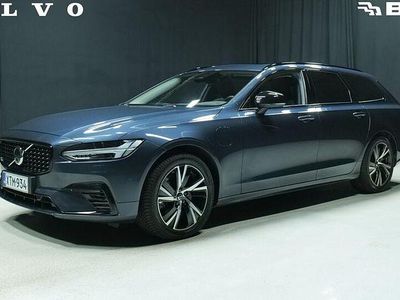Sininen Käytetty 2025 Volvo V90 Performance Farmari | 60 300 €