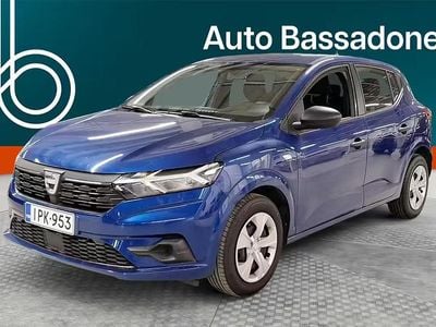 Käytetty Dacia Sandero Essentiel 91 HP (66 kW) 2022 Viistoperä