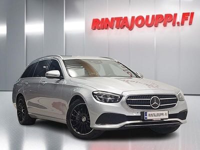 Käytetty 2022 Mercedes E300 Avantgarde Farmari | 32 990 € (Perustarjous)