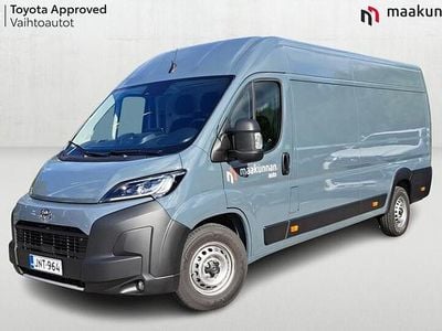 Käytetty Toyota Proace Comfort 180 HP (132 kW) 2025 Harmaa Tila-auto