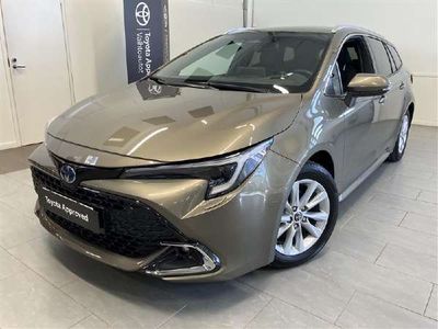 käytetty Toyota Corolla Touring Sports 1,8 Hybrid Launch Edition / 1,99%+kulut/
