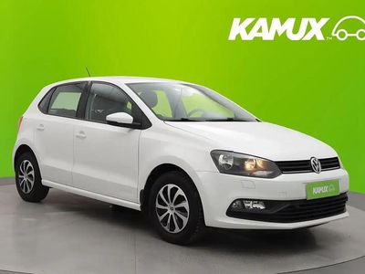 Käytetty VW Polo Trendline 75 HP (55 kW) 2017 Valkoinen Sedan