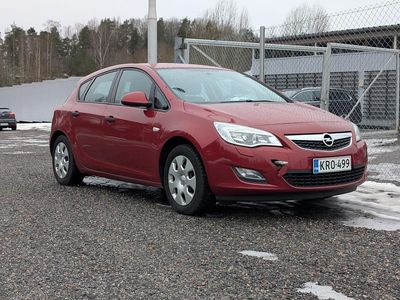 Käytetty Opel Astra Enjoy 120 HP (88 kW) 2012 Harmaa Viistoperä