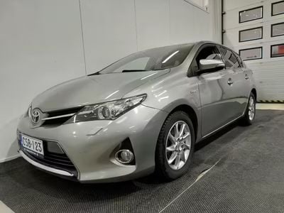 Toyota Auris Hybrid