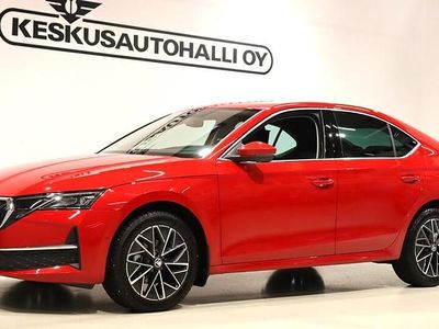 Punainen Käytetty 2025 Skoda Octavia Style Sedan | 36 500 € (Kallis)