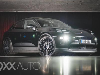 Käytetty 2024 Porsche Macan Katumaasturi | 109 900 € (Kallis)