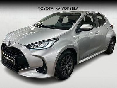 Hopea Käytetty 2024 Toyota Yaris Plus Viistoperä | 23 490 € (Hieman kallis)