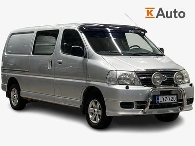 Hopea Käytetty 2009 Toyota HiAce Van | 25 900 €