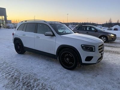 Käytetty Mercedes GLB200 Business 150 HP (110 kW) 2021 Valkoinen Katumaasturi
