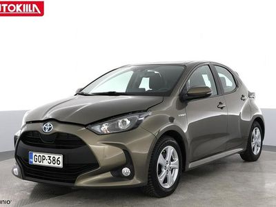 Käytetty Toyota Yaris Hybrid Active 116 HP (85 kW) 2021 Ruskea Viistoperä