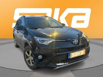 Käytetty Toyota RAV4 Hybrid Style 155 HP (114 kW) 2017 Katumaasturi