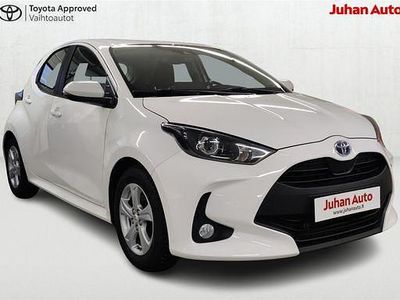 Käytetty Toyota Yaris Active 114 HP (83 kW) 2022 Valkoinen Viistoperä