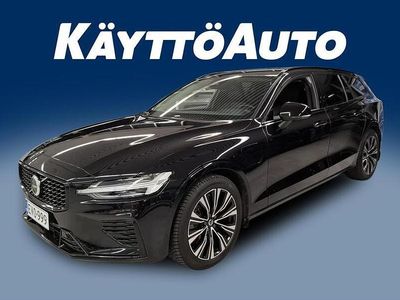 Musta Käytetty 2025 Volvo V60 Plus Farmari | 46 700 € (Hieman kallis)