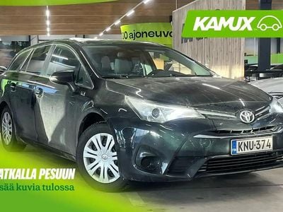 Käytetty Toyota Avensis Edition 132 HP (97 kW) 2016 Musta Farmari