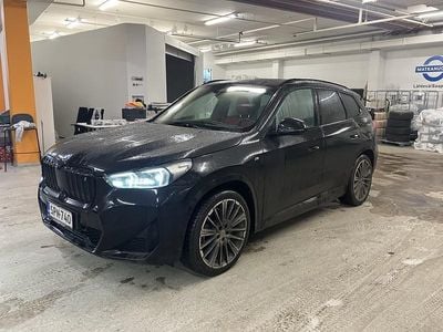 Käytetty 2023 BMW iX1 M Sport Katumaasturi | 37 400 € (Perustarjous)