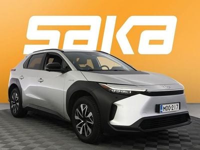 Käytetty Toyota bZ4X Style 252 kW (343 HP) 2022 Katumaasturi