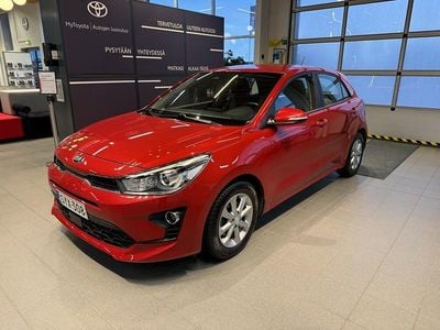 Käytetty Kia Rio EX 99 HP (72 kW) 2021 Punainen Viistoperä