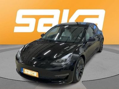 Käytetty 2021 Tesla Model 3 Performance Sedan | 27 900 € (Perustarjous)