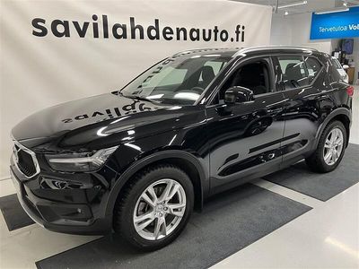 Musta Käytetty 2021 Volvo XC40 Business Edition Katumaasturi | 33 900 € (Hyvä tarjous)
