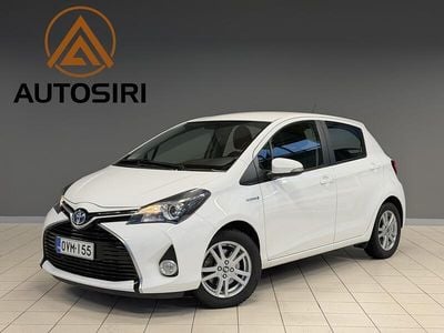 Käytetty Toyota Yaris Hybrid Active 73 HP (53 kW) 2017 Viistoperä