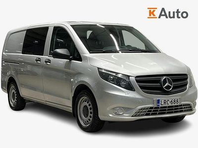 Käytetty Mercedes Vito Edition 136 HP (100 kW) 2022 Harmaa Van