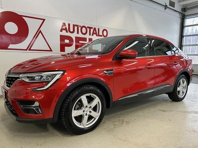 Käytetty Renault Arkana Intens 143 HP (105 kW) 2022 Katumaasturi
