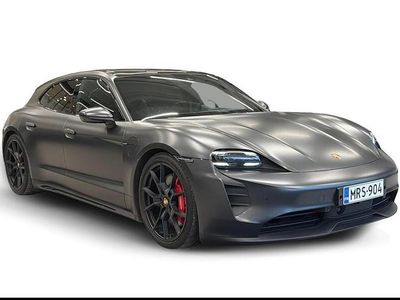 Käytetty 2022 Porsche Taycan Sport Turismo Farmari | 79 900 € (Perustarjous)