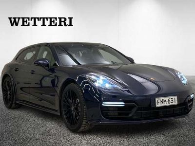 Porsche Panamera 4