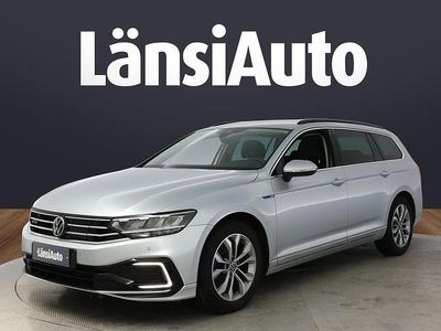 Käytetty VW Passat Business 218 HP (160 kW) 2022 Farmari