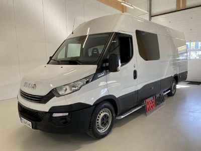 käytetty Iveco Daily 35S16 Hi-Matic 2+4 M-A SIS