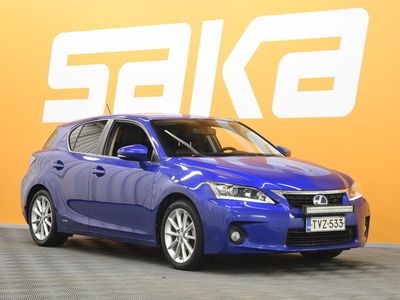 Lexus CT200h