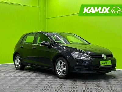 Käytetty VW Golf Trendline 86 HP (63 kW) 2014 Musta Sedan