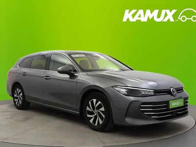 Hopea / harmaa Käytetty 2024 VW Passat Business Farmari | 34 590 €