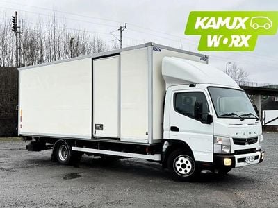 Käytetty Mitsubishi Canter 175 HP (128 kW) 2012 Valkoinen