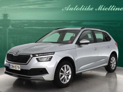 käytetty Skoda Kamiq 1,0 TSI 110hv Ambition. TEHDASTAKUU VOIMASSA 4/25 ASTI / PERUUTUSTUTKA / LED-VALOT YM..!