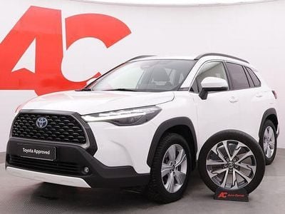 Käytetty Toyota Corolla Cross Edition 197 HP (144 kW) 2023 Pure white Katumaasturi