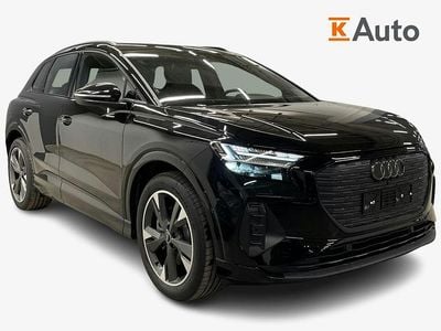 Uusi Audi Q4 e-tron S-Line 210 kW (286 HP) 2025 Musta Katumaasturi
