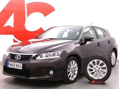 Lexus CT200h