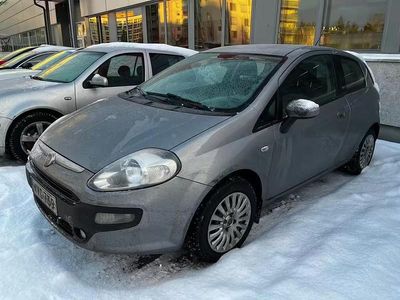 Käytetty Fiat Punto Evo 77 HP (56 kW) 2011 Viistoperä