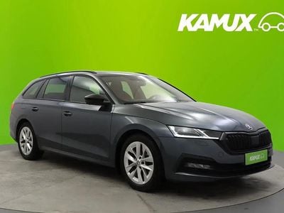 Käytetty Skoda Octavia Style 150 HP (110 kW) 2021 Hopea / harmaa Farmari